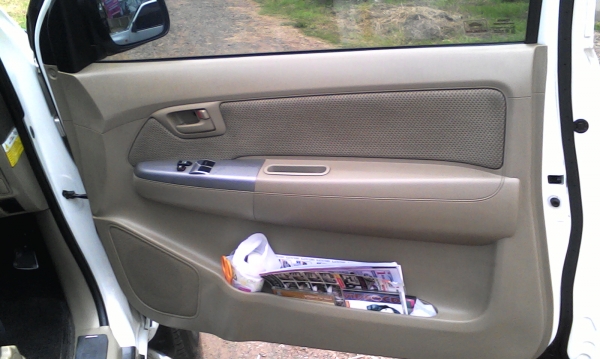 รถกระบะโตโยต้าวีโก้ พรีรันเนอร์ VNTURBO สมาร์ทแค็ป รุ่น G (รุ่นท็อป) ปี 2011 รถกระบะโตโยต้าวีโก้ พรีรันเนอร์ VNTURBO สมาร์ทแค็ป รุ่น G (รุ่นท็อป) ปี 2011