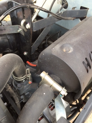 ขายรถไถ KUBOTA B2440 สภาพสวยใช้งานมา 280ชม. รถใหม่ราคา 310,000 ประหยัดเงินได้ 110,000 สนใจสอบถาม 0818618678 มีรถไถ,รถขุด อีกหลายรุ่นหลายราคา คลิกลิงค์ด้านล่าง  https://www.facebook.com/pages/Tractors-Rayong/307154532717928?sk=photos_stream&amp;tab=photos_