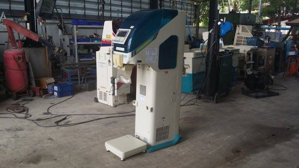 เครื่องชั่งพร้อมคัดแยกเมล็ด  SATAKE  รุ่น GPA330 เก่าญี่ปุ่น สภาพสวย เครื่องพร้อมใช้งาน ทำให้การชั่งเป็นไปอย่างสะดวกและได้มาตรฐาน