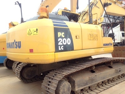 รถขุด Komatsu PC200LC-8 (สต็อกเรา) สนใจโทร. 080-6565422 (หนิง)