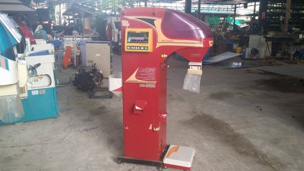 เครื่องชั่งพร้อมคัดแยกเมล็ด  YANMAR   รุ่น KR2300 เก่าญี่ปุ่น สภาพสวย เครื่องพร้อมใช้งาน ทำให้การชั่งเป็นไปอย่างสะดวกและได้มาตรฐาน