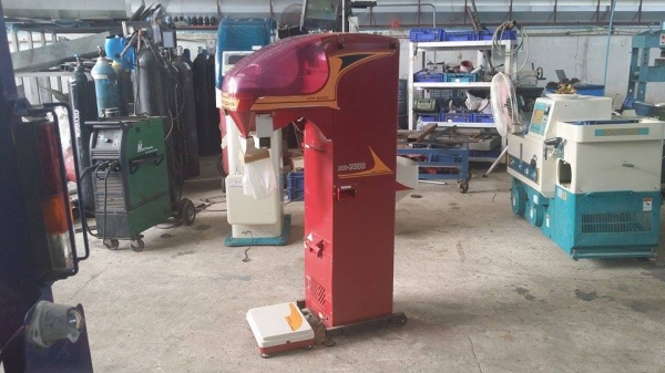 เครื่องชั่งพร้อมคัดแยกเมล็ด  YANMAR   รุ่น KR2300 เก่าญี่ปุ่น สภาพสวย เครื่องพร้อมใช้งาน ทำให้การชั่งเป็นไปอย่างสะดวกและได้มาตรฐาน