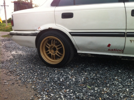 ขายรถยนต์ โตโยต้า โคโร่น่า โดเรม่อน