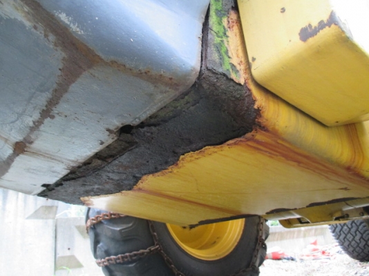 รถตักล้อยาง Komatsu WA100-3 นำเข้าจากญี่ปุ่น สนใจโทร. 080-6565422 (หนิง)