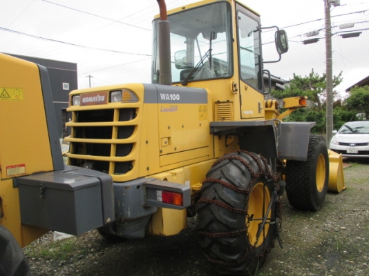 รถตักล้อยาง Komatsu WA100-3 นำเข้าจากญี่ปุ่น สนใจโทร. 080-6565422 (หนิง)