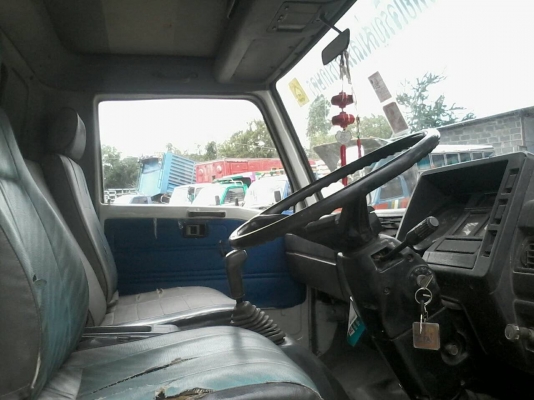 ขายรถ6ล้อFC2W 120แรงปี38ช่วงสั้นกระบะยาว4.30เมตร ขายรถ6ล้อFC2W 120แรงปี38ช่วงสั้นกระบะยาว4.30เมตร