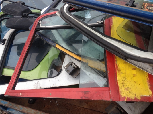 ขายประตูรถบรรทุก HINO FR 3 ใบปัด ซ้าย+ขวา