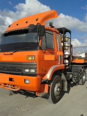 ขายด่วน หัวลาก พร้อมหางพื้น 9 เมตร ปรับราคา 850,000 เท่านั้น !!!!