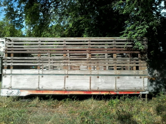 ขายกระบะไม้พร้อมคอก ใส่10ล้อ มิตซู ไอ้หลงยาว6เมตร ขายกระบะไม้พร้อมคอก ใส่10ล้อ มิตซู ไอ้หลงยาว6เมตร