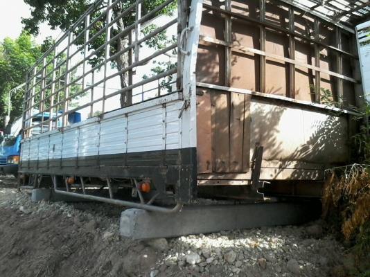 ขายกระบะคาร์โก้พร้อมคอกแป็ปประปา ใส่FC4J อยู่ยกลงใส่ตู้แทน