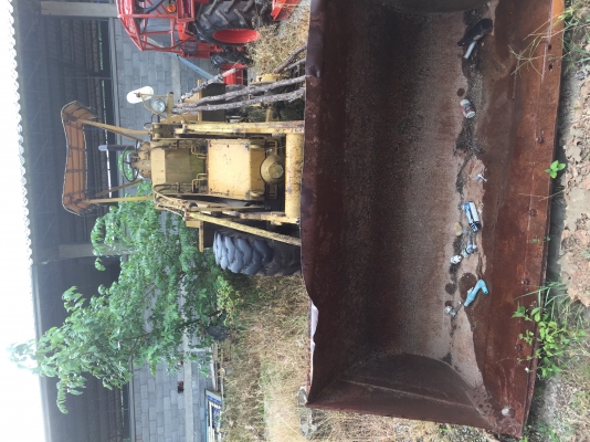 ขายรถตักล้อยางCAT910