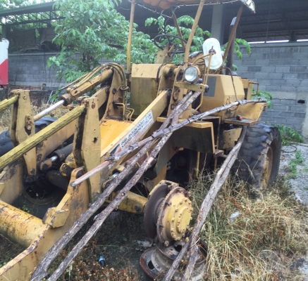 ขายรถตักล้อยางCAT910