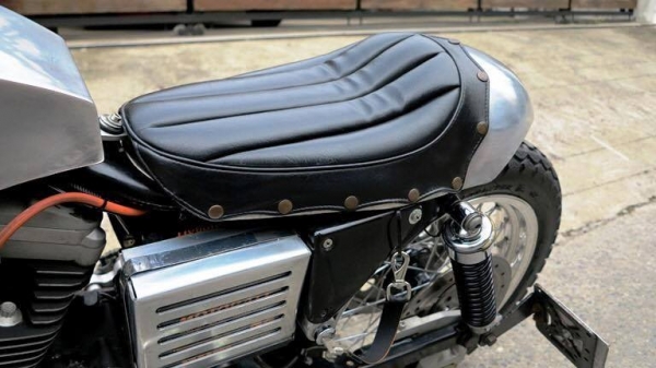 ขออนุญาติขาย HARLEY DAVIDSON TWIN PLUG 1200 Café Racer ดาวน์ 1xx,xxx บาท ขออนุญาติขาย HARLEY DAVIDSON TWIN PLUG 1200 Café Racer ดาวน์ 1xx,xxx บาท