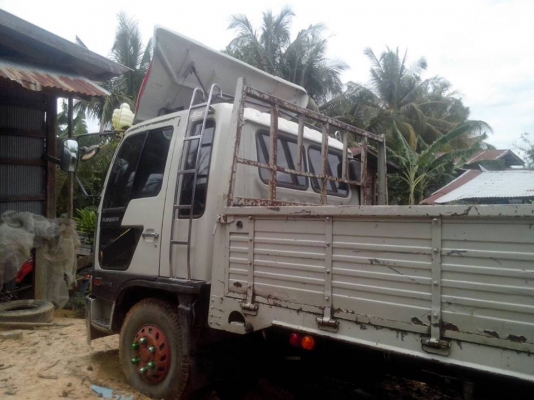 **570,000 บ.ต่อรอง/// 6ล้อHINO FD-195 สิงไฮเทค 6เมตร **ขาย HINO FD-195 สิงไฮเทค 6ล้อประกอบ ช่วงยาว 6.0ม. สภาพสวย พร้อมใช้งาน HINO FD3HJA HO7D-195HP สิงไฮเทค เครื่องเดิม เกียร์เดิม เครื่องดี แน่น แห้ง แรงดี ไม่เยิ้ม ครับ เกียร์ดี ไม่หลุด เข้าง่าย ไม่มีหอน