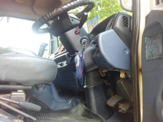 ขายเมก้าปี47 2เพลา260แรงดั้มสามมิตรยางเต้ม10เส้นราคา1590000