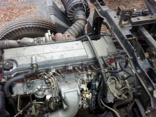 ขายเมก้าปี47 2เพลา260แรงดั้มสามมิตรยางเต้ม10เส้นราคา1590000