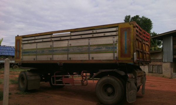 ขายหางสองเพลา