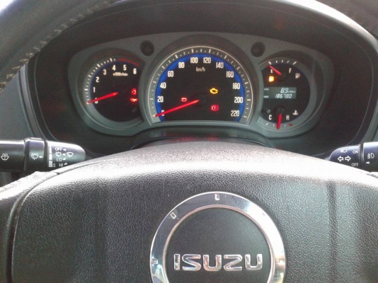 ขาย dmax ปี 2007 slx เครื่องคอมเมอเรล 2.5 ราคา 289000 บ