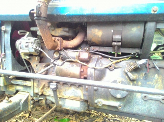 ขายรถไถ ISEKI TS2810F  2เพลา พวงมาลัยพาวเวอร์ 28แรง เครื่องดี สนใจสอบถามได้ครับ 0818618678 ราคา 75,000