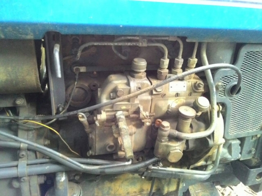 ขายรถไถ ISEKI TS2810F  2เพลา พวงมาลัยพาวเวอร์ 28แรง เครื่องดี สนใจสอบถามได้ครับ 0818618678 ราคา 75,000