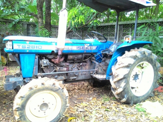 ขายรถไถ ISEKI TS2810F  2เพลา พวงมาลัยพาวเวอร์ 28แรง เครื่องดี สนใจสอบถามได้ครับ 0818618678 ราคา 75,000