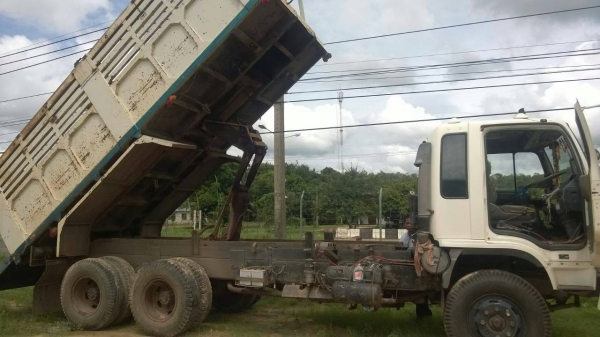 ขายด่วน HINO 2 เพลาดั้ม เครื่อง 3 M จิฟฟี่ สโล ขายด่วน HINO 2 เพลาดั้ม เครื่อง 3 M จิฟฟี่ สโล