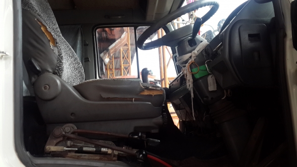 ขายด่วน HINO 2 เพลาดั้ม เครื่อง 3 M จิฟฟี่ สโล ขายด่วน HINO 2 เพลาดั้ม เครื่อง 3 M จิฟฟี่ สโล