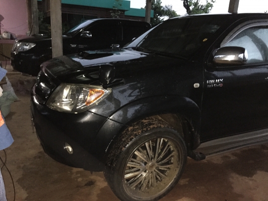 Vโก้4ปะตูปี54-ปี51ครับ2500และ3000