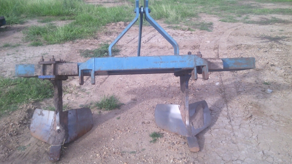 ขายหางยกล่องแบบหัวหูม   สภาพดีราคาไม่แพง  08710076640