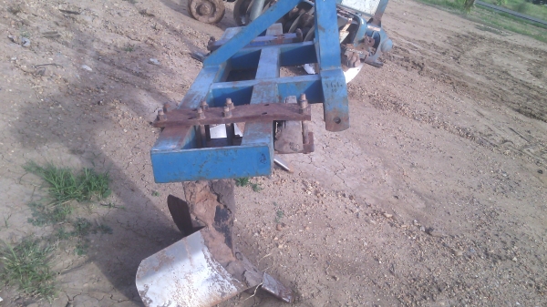 ขายหางยกล่องแบบหัวหูม   สภาพดีราคาไม่แพง  08710076640