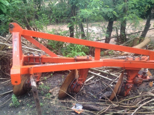 ขายผานสาม DP243H ตราช้าง สภาพพร้อมใช้งาน ไส่กับ 50-60-70 แรง