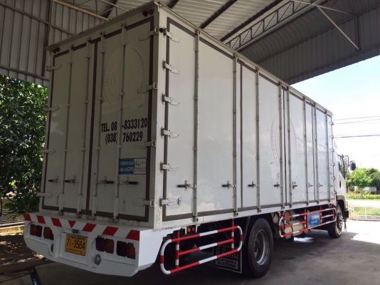 ขายISUZU 6ล้อFTR.CNG.MP1.ติดจากศูนย์ตรีเพชร หน้าตึกยาว7.699เมตรตู้เเห้ง10บานเปิดได้รอบด้านวิ่ง75,000กม.จดทะเบียน2555(ปี2012)สภาพสวย