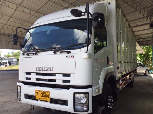 ขายISUZU 6ล้อFTR.CNG.MP1.ติดจากศูนย์ตรีเพชร หน้าตึกยาว7.699เมตรตู้เเห้ง10บานเปิดได้รอบด้านวิ่ง75,000กม.จดทะเบียน2555(ปี2012)สภาพสวย