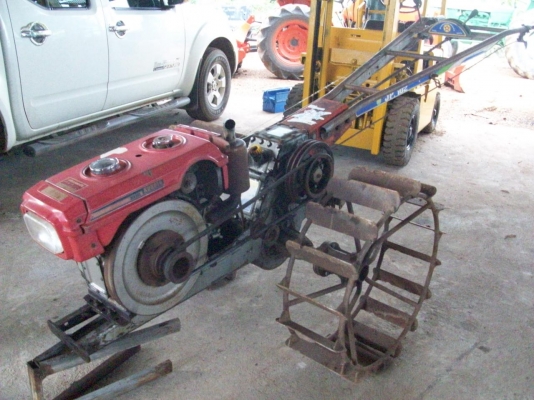 ขาย เครื่อง et 95 ตัวนูน พร้อมโคลง จักเพชร สวยเดิมๆมากๆ ขาย เครื่อง et 95 ตัวนูน พร้อมโคลง จักเพชร สวยเดิมๆมากๆ