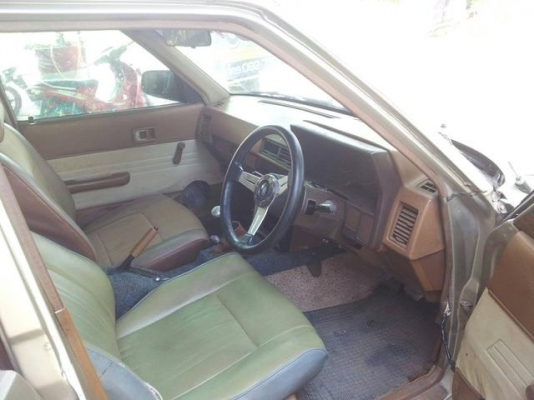 รถเก๋งTOYOTA หน้าแหลม CORONA DXสภาพดี