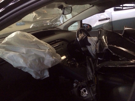 ซากPRIUS โอนลอยปี11 เล่มได้เลยเเยกขายอะไหลทุกอย่างเครื่องเกียรสวยเเละสมบูรณ์มากเบตเตอร์รี่ยังใช้ได้มีอีกหลายรุ่นเก๋งเเละกระบะรับซื้อรถเกิดอุบัตเหตุทุกสภาพ