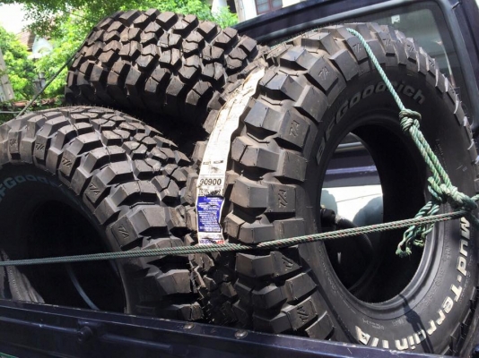 BF Goodrich KM2 ขนาด 31 10.5 r15 ยางใหม่เส้นละ 7000บาทเท่านั้น