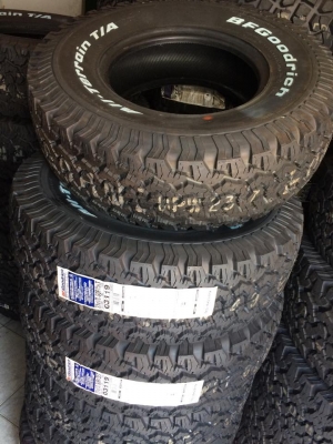 BF Goodrich KM2 ขนาด 31 10.5 r15 ยางใหม่เส้นละ 7000บาทเท่านั้น