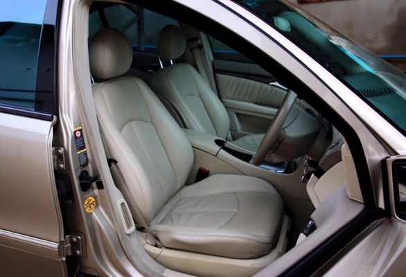 ขาย BENZ E200 KOMPRESSOR AVANTGARDE ปี2006 สีทอง รถตัวTOPสุด