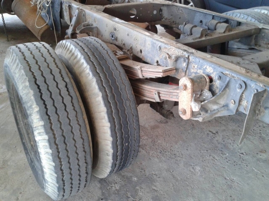 รถอีซูซุ 6 ล้อ 115  แรงม้า.  ( ขาย หัว , คัชซี. ) , ( ขายตามสภาพ. )      สนใจติดต่อ  081 - 6079515