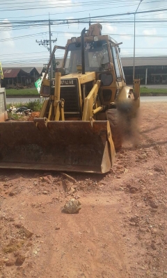 รถตักหน้าขุดหลัง CAT 428.    สนใจติดต่อ  081 - 6079515
