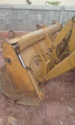 รถตักหน้าขุดหลัง CAT 428.    สนใจติดต่อ  081 - 6079515