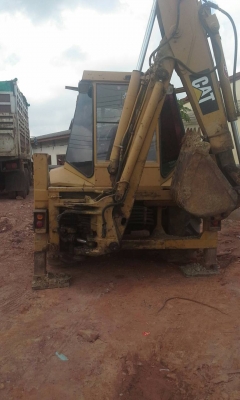 รถตักหน้าขุดหลัง CAT 428.    สนใจติดต่อ  081 - 6079515