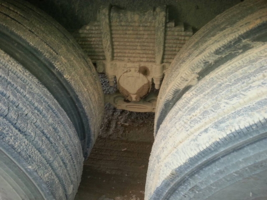 รถอีซูซุ 10 ล้อดั้ม FXZ 360 แรงม้า. ปี 56.  ,  ( ขายแม่ , ลูก. )     สนใจติดต่อ  081 - 6079515