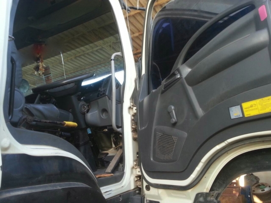 รถอีซูซุ 10 ล้อดั้ม FXZ 360 แรงม้า. ปี 56.  ,  ( ขายแม่ , ลูก. )     สนใจติดต่อ  081 - 6079515