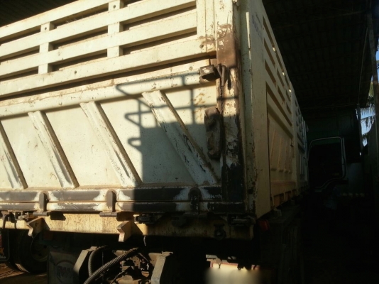 รถอีซูซุ 10 ล้อดั้ม FXZ 360 แรงม้า. ปี 56.  ,  ( ขายแม่ , ลูก. )     สนใจติดต่อ  081 - 6079515