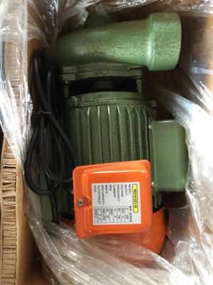 มอเตอร์ปั้มน้ำ ขนาด2นิ้ว2แรง ใบพัดทองเหลือง ของใหม่. แรงๆคับ