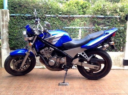 Honda CB1 ทะเบียนแท้พร้อมโอน ภาษีเต็ม59 ราคา 65,000 บาท