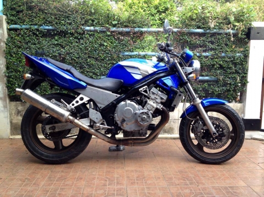 Honda CB1 ทะเบียนแท้พร้อมโอน ภาษีเต็ม59 ราคา 65,000 บาท