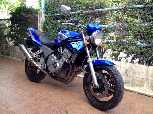 Honda CB1 ทะเบียนแท้พร้อมโอน ภาษีเต็ม59 ราคา 65,000 บาท